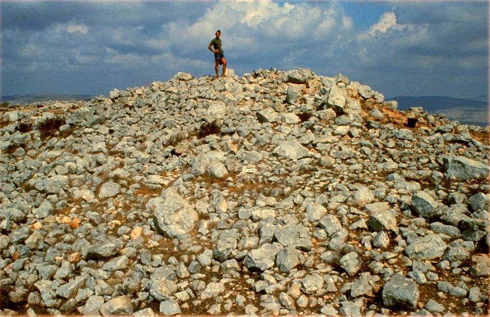 Mt Ebal altar