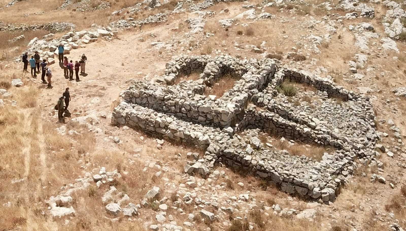 Mt Ebal altar